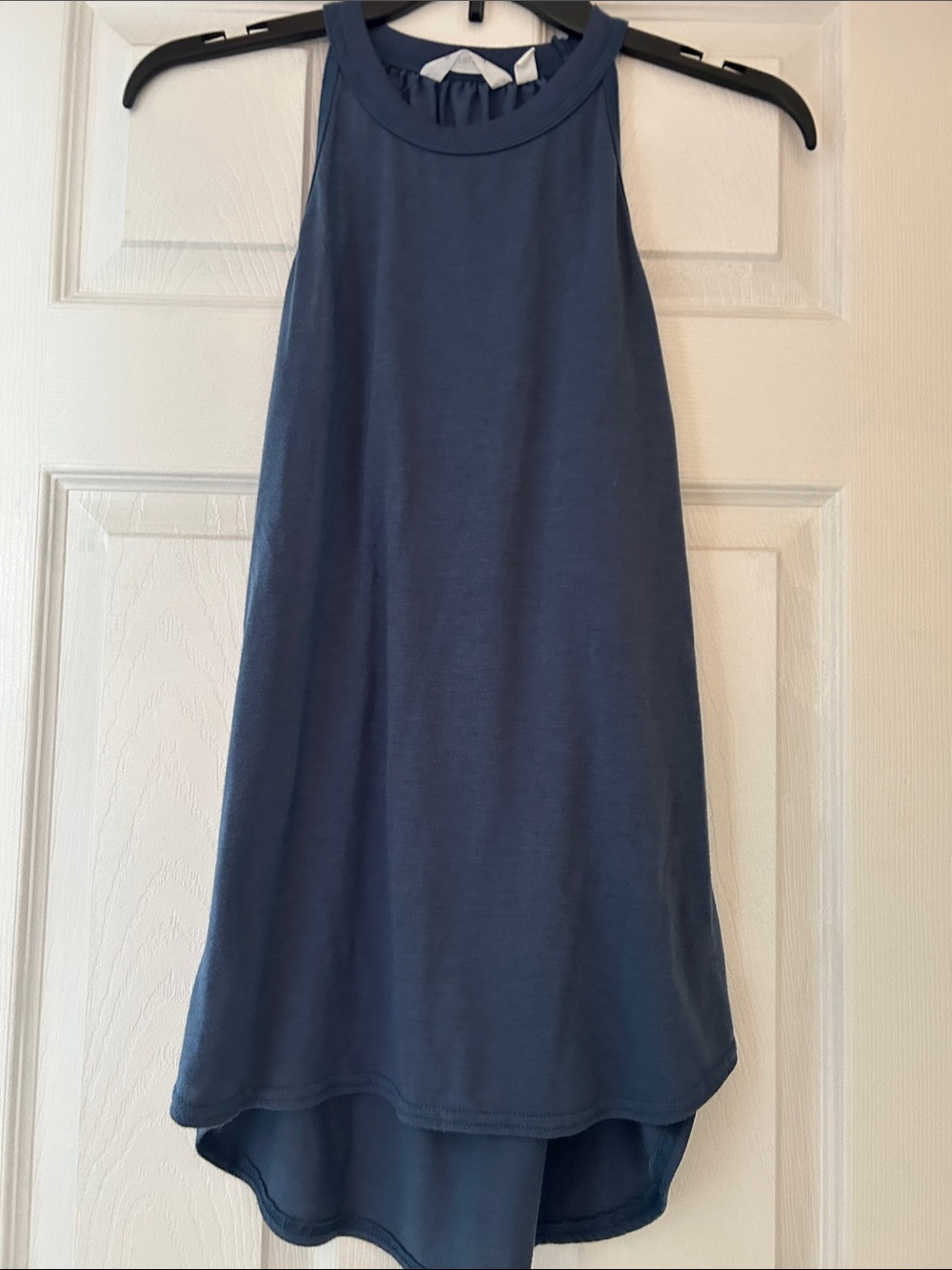 Athleta top in size medium